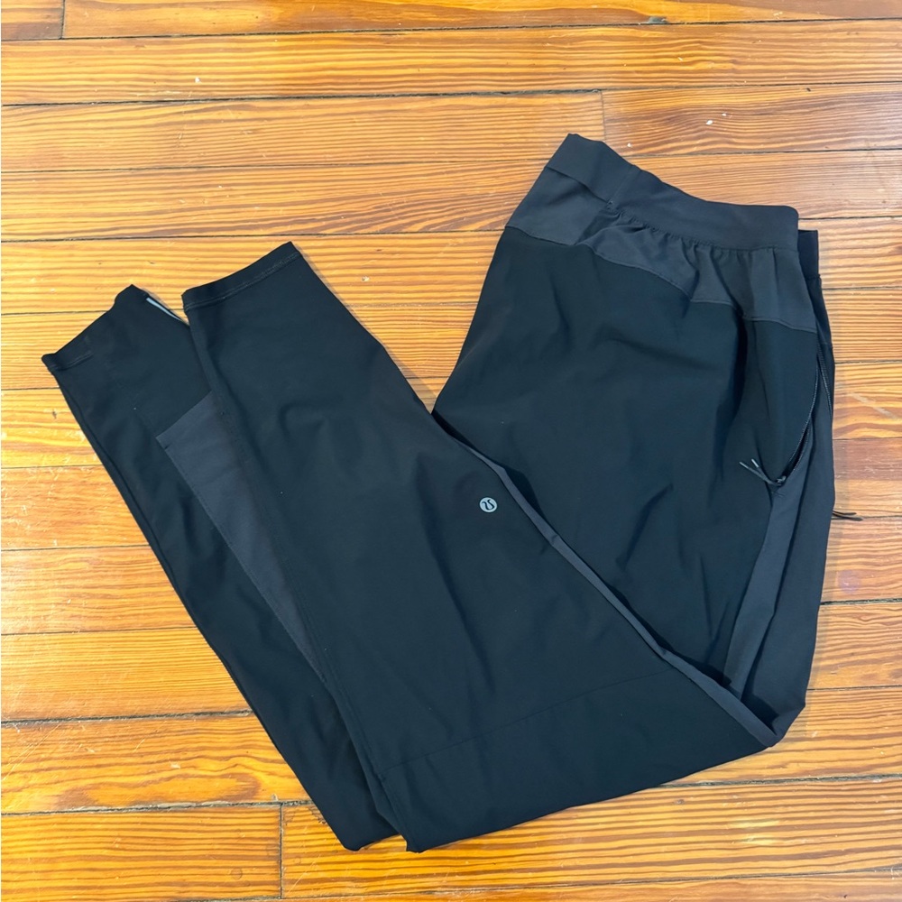 Men's Black lululemon joggers